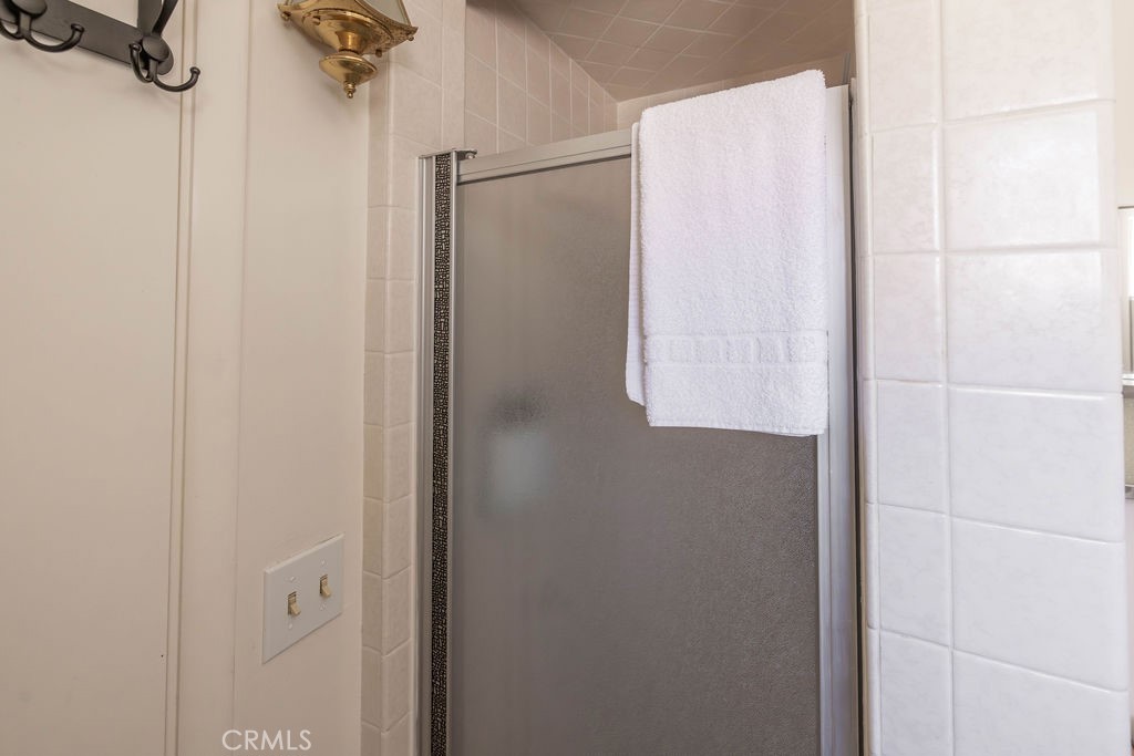 https://media.crmls.org/medias/02f3628e-f9e2-4b13-9980-0e6b73b5dd25.jpg?preset=X-Large