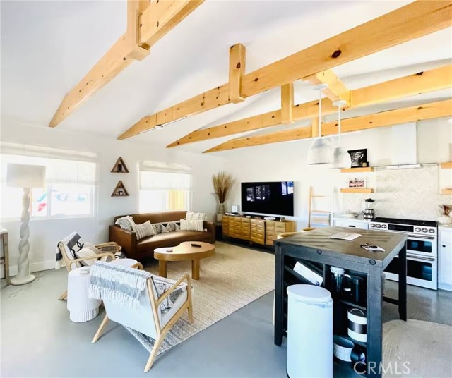 Detail Gallery Image 7 of 22 For 83683 Amboy Rd, Twentynine Palms,  CA 92277 - 2 Beds | 1 Baths