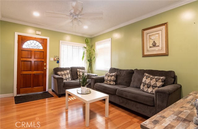 Detail Gallery Image 14 of 30 For 2121 E Shauer, Compton,  CA 90222 - 4 Beds | 2 Baths