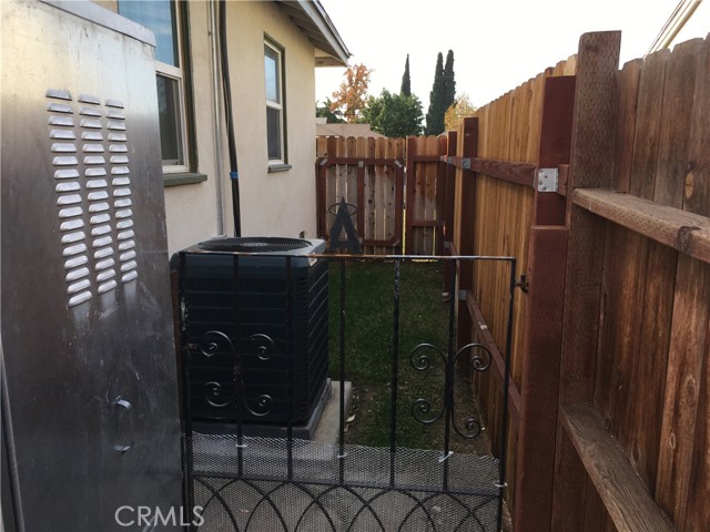 Detail Gallery Image 18 of 21 For 4213 via San Jose, Riverside,  CA 92504 - 3 Beds | 2 Baths