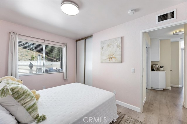 Detail Gallery Image 32 of 60 For 11715 Garrick Ave, Sylmar,  CA 91342 - 3 Beds | 2 Baths
