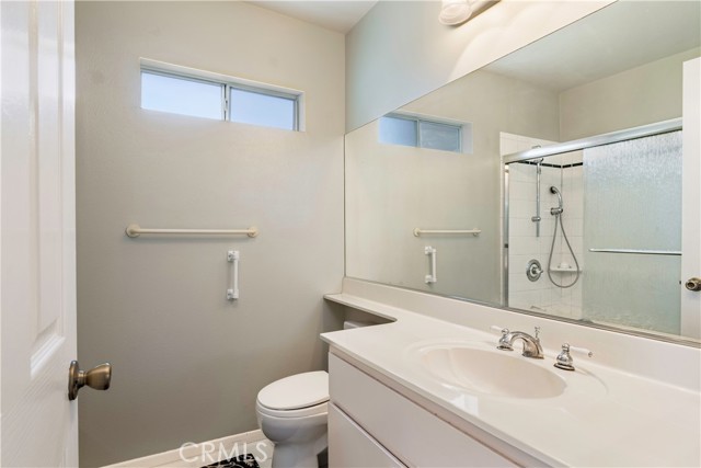 2604 E 20th street, Signal Hill CA: https://media.crmls.org/medias/02f6f99f-ca70-4676-9837-7ca3b9faf3c4.jpg