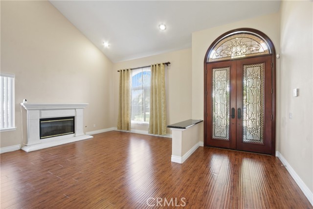 Detail Gallery Image 6 of 37 For 5640 Camarrio, Rancho Cucamonga,  CA 91739 - 5 Beds | 3/1 Baths