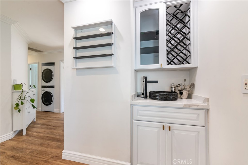 MLS #SR25253979 image #5