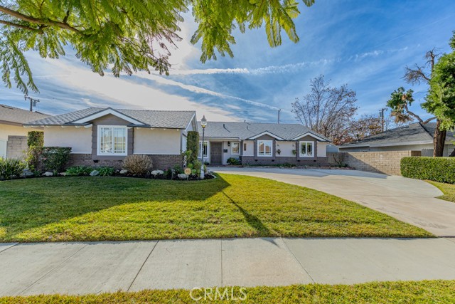 Detail Gallery Image 1 of 56 For 1008 El Mirador Dr, Fullerton,  CA 92835 - 3 Beds | 2 Baths