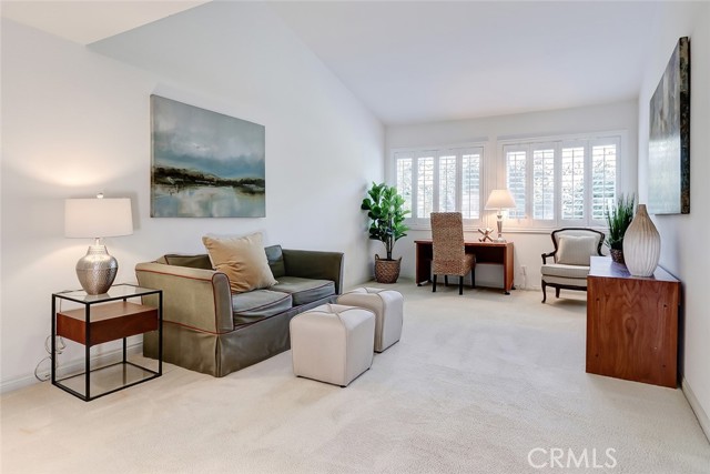 89 Aspen Way, Rolling Hills Estates, California 90274, 2 Bedrooms Bedrooms, ,1 BathroomBathrooms,Residential,Sold,Aspen,SB21211759