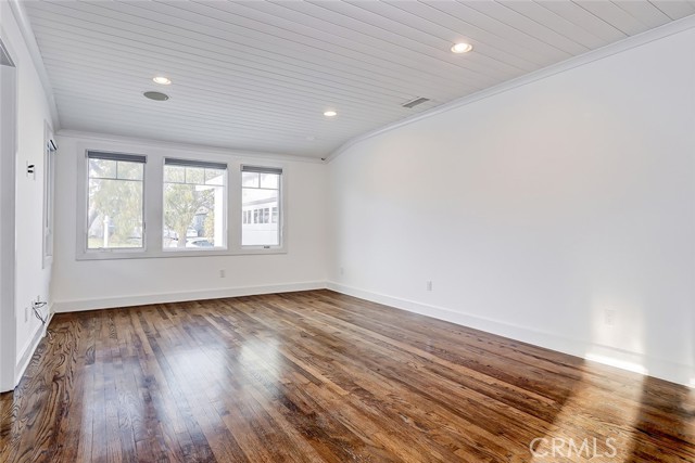 1146 18th Street, Manhattan Beach, California 90266, 4 Bedrooms Bedrooms, ,2 BathroomsBathrooms,Residential,Sold,18th,SB22027666