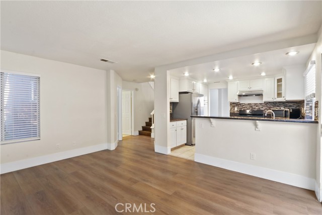 Detail Gallery Image 9 of 20 For 2475 Water, Corona,  CA 92882 - 3 Beds | 2/1 Baths