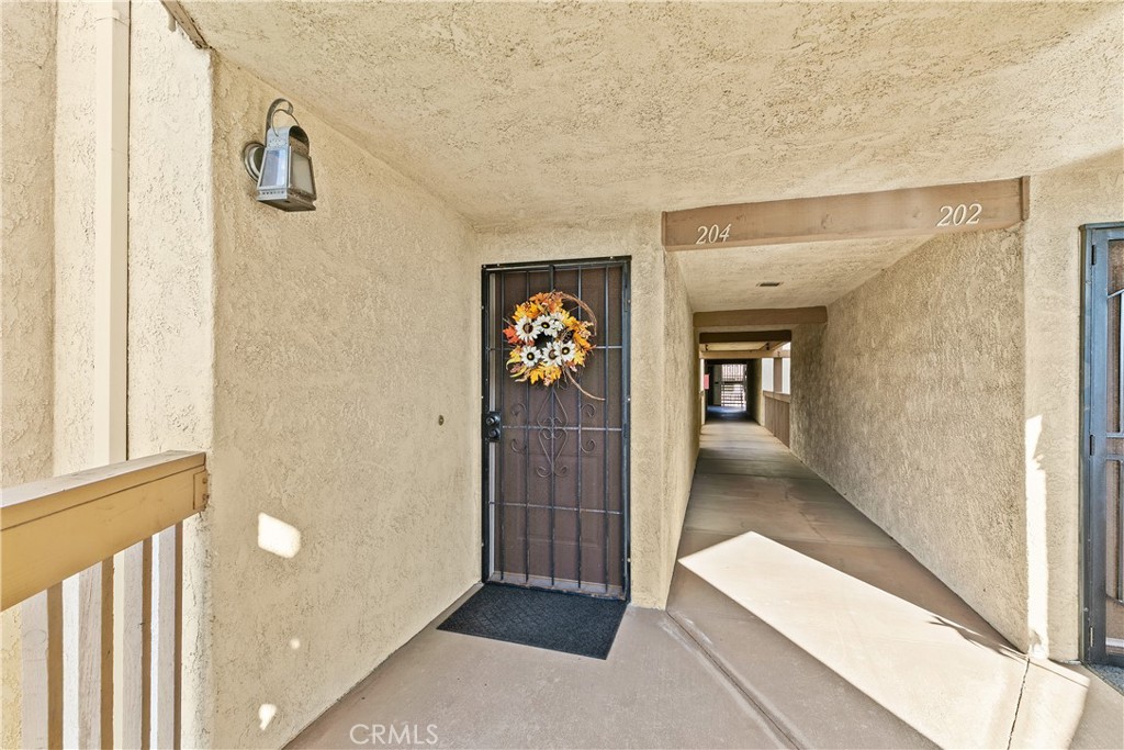 16581 Grunion Lane 204, Huntington Beach, CA 92649