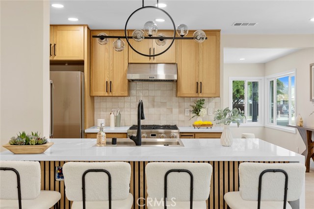 11091 Ranger Drive, Los Alamitos CA: https://media.crmls.org/medias/02faded4-5002-4f88-80a5-9c4bc6d04e11.jpg