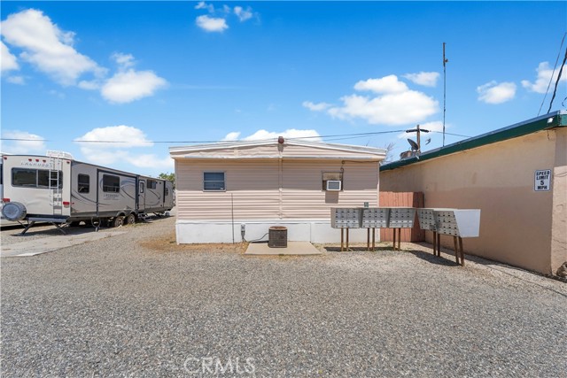 Detail Gallery Image 9 of 35 For 2121 Nadeau, Mojave,  CA 93501 - 3 Beds | 1/1 Baths