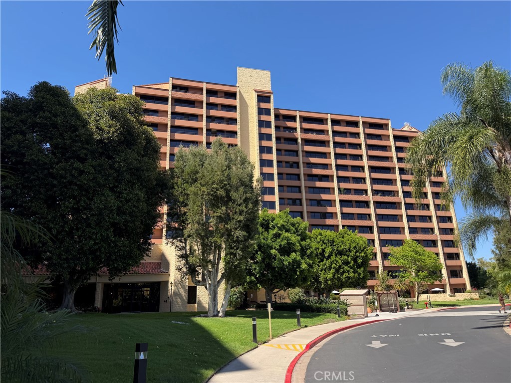 24055 Paseo Del Lago #556