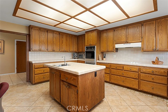 Detail Gallery Image 17 of 39 For 579 Pheasant Valley Ct, Fallbrook,  CA 92028 - 3 Beds | 2/1 Baths