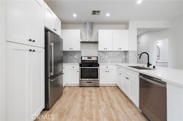 Detail Gallery Image 9 of 45 For 1200 Evergreen Ct, Carson,  CA 90746 - 2 Beds | 2 Baths