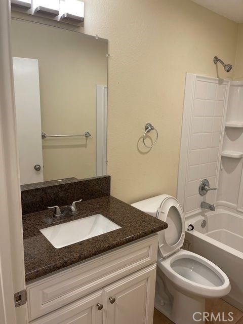 Detail Gallery Image 13 of 28 For 1251 S Meadow Ln #143,  Colton,  CA 92324 - 2 Beds | 2 Baths