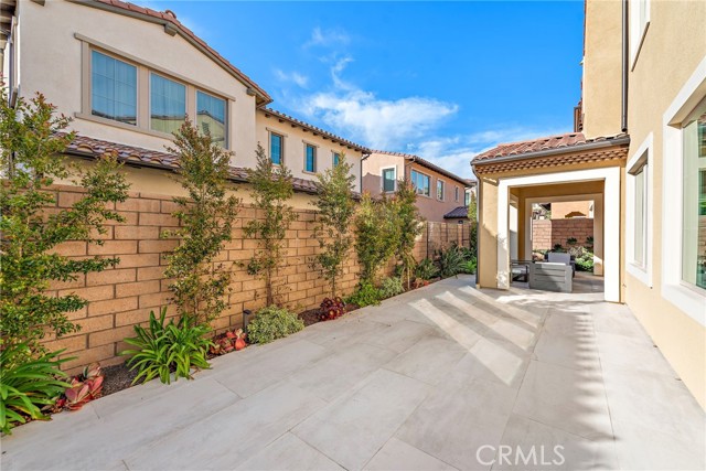 Detail Gallery Image 29 of 31 For 215 Sutters Mill, Irvine,  CA 92602 - 4 Beds | 4/1 Baths