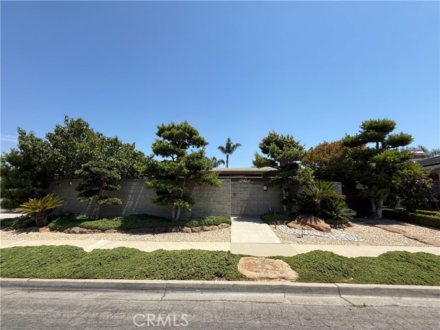 Detail Gallery Image 1 of 1 For 1878 Tahiti Dr, Costa Mesa,  CA 92626 - 4 Beds | 3 Baths