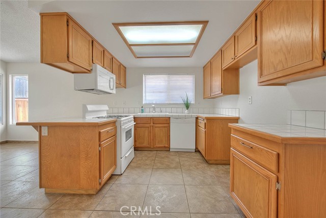 Detail Gallery Image 20 of 56 For 13571 Copperstone Dr, Victorville,  CA 92392 - 3 Beds | 2 Baths
