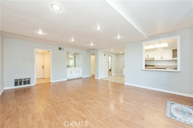 Detail Gallery Image 10 of 38 For 1761 E Warrenton, Anaheim,  CA 92805 - 4 Beds | 2/1 Baths