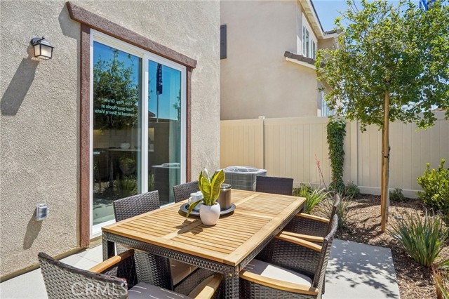Detail Gallery Image 23 of 24 For 6341 Sierra Vista Ln, Fontana,  CA 92336 - 4 Beds | 2/1 Baths