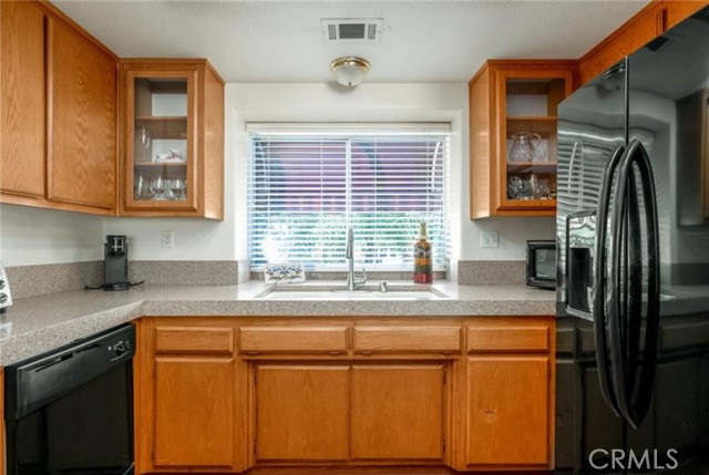 Image 4 of 11 For 22547 Cascade Drive