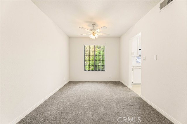 Detail Gallery Image 8 of 24 For 260 S 6th St #G,  Burbank,  CA 91501 - 2 Beds | 2 Baths