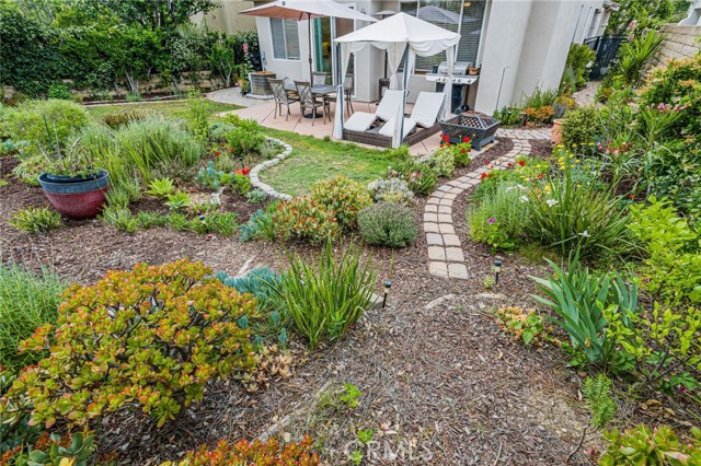 11771 Coorsgold Lane, Porter Ranch CA: https://media.crmls.org/medias/03010b6e-cea7-410d-8f7e-8f81af2b39b5.jpg