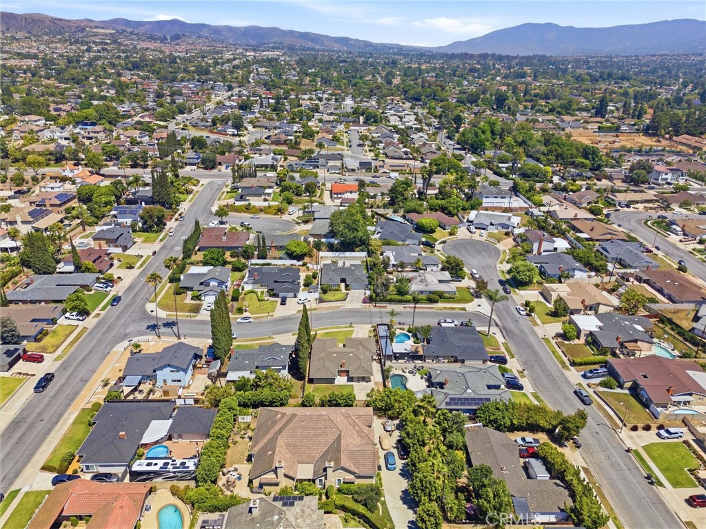 https://media.crmls.org/medias/03029f6f-97d8-48b0-8b14-5fdf21882b23.jpg?preset=X-Large