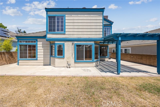 5795 Blackbird Lane, La Verne CA: https://media.crmls.org/medias/0302a33e-5da2-4dc3-8956-5e06afbfb49f.jpg