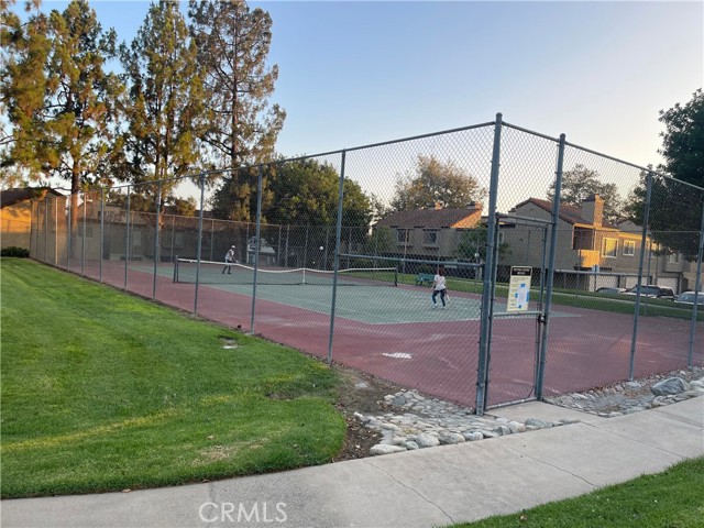 9386 Mesa Verde Drive, Montclair CA: https://media.crmls.org/medias/0302d366-cd81-4f23-9712-53f484ed7ae7.jpg