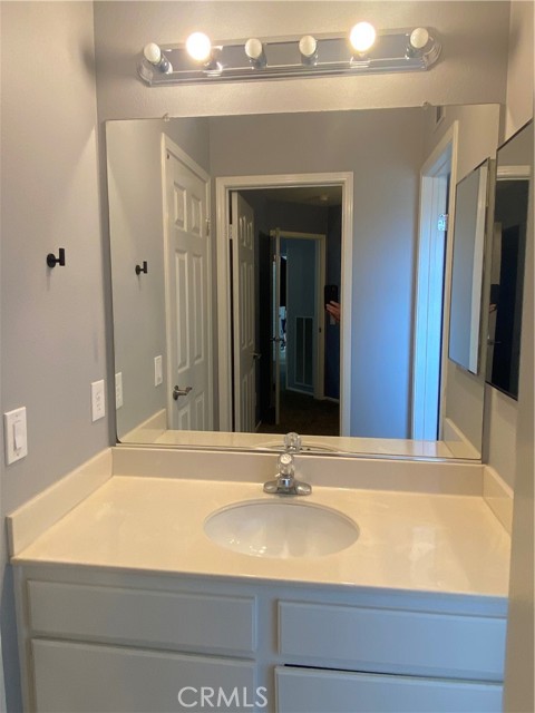Detail Gallery Image 21 of 31 For 23 Longhorn St, Trabuco Canyon,  CA 92679 - 3 Beds | 2/1 Baths