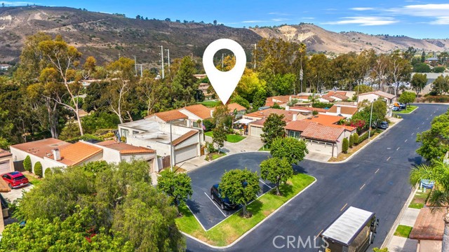 31121 Via Santo Tomas, San Juan Capistrano CA: https://media.crmls.org/medias/03046b6d-6769-4ff0-831e-730e5cacdd87.jpg