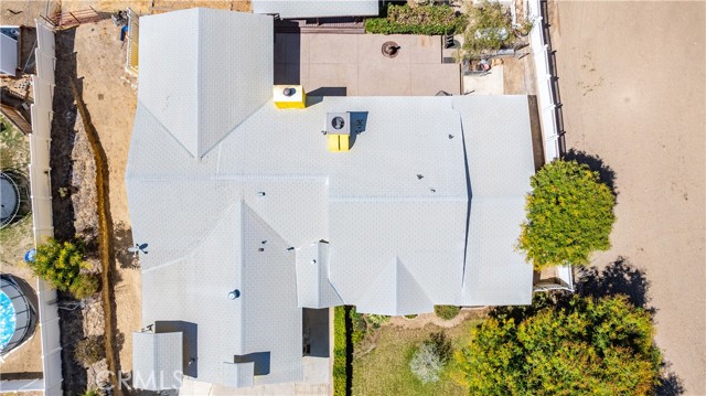 7240 Iverson Place, Paso Robles CA: https://media.crmls.org/medias/0304b2f7-376e-4767-b89b-1228a0594861.jpg