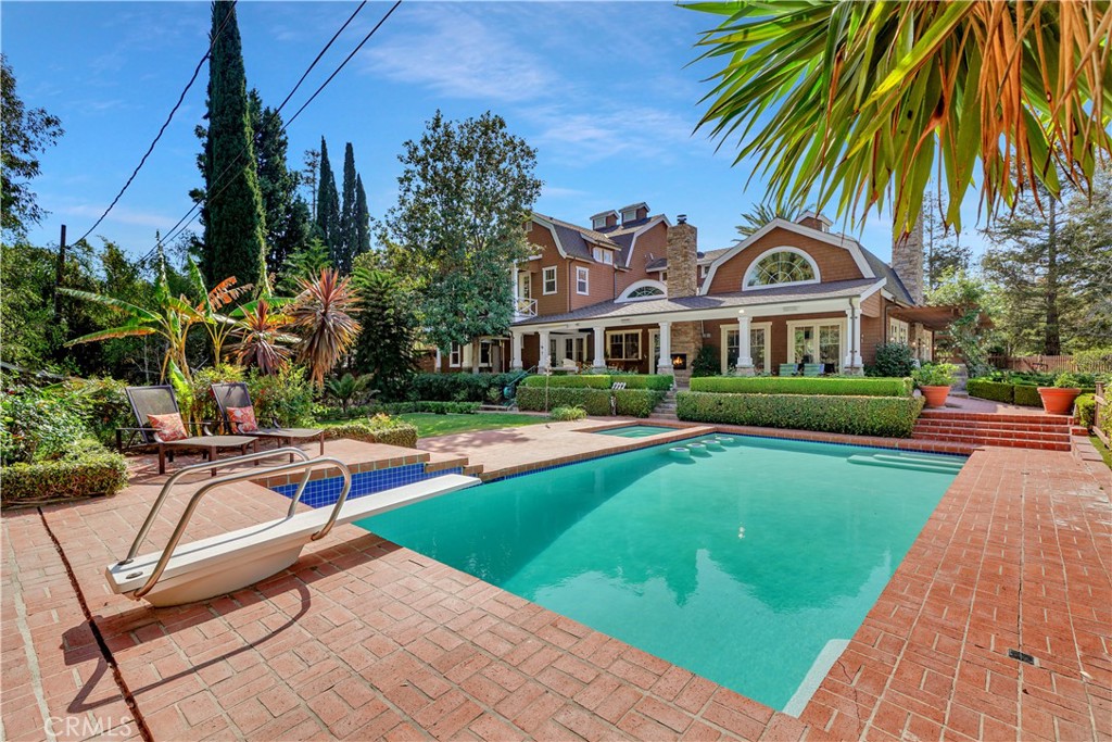 Huge pool with diving board