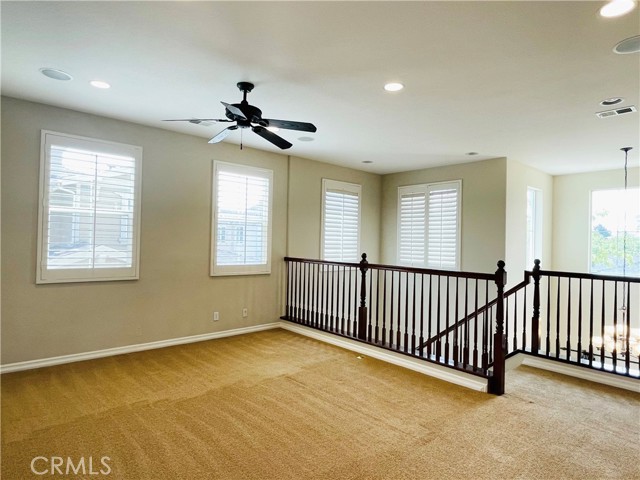 0305fcd5 79f4 46f8 8c8a 704e232727e3