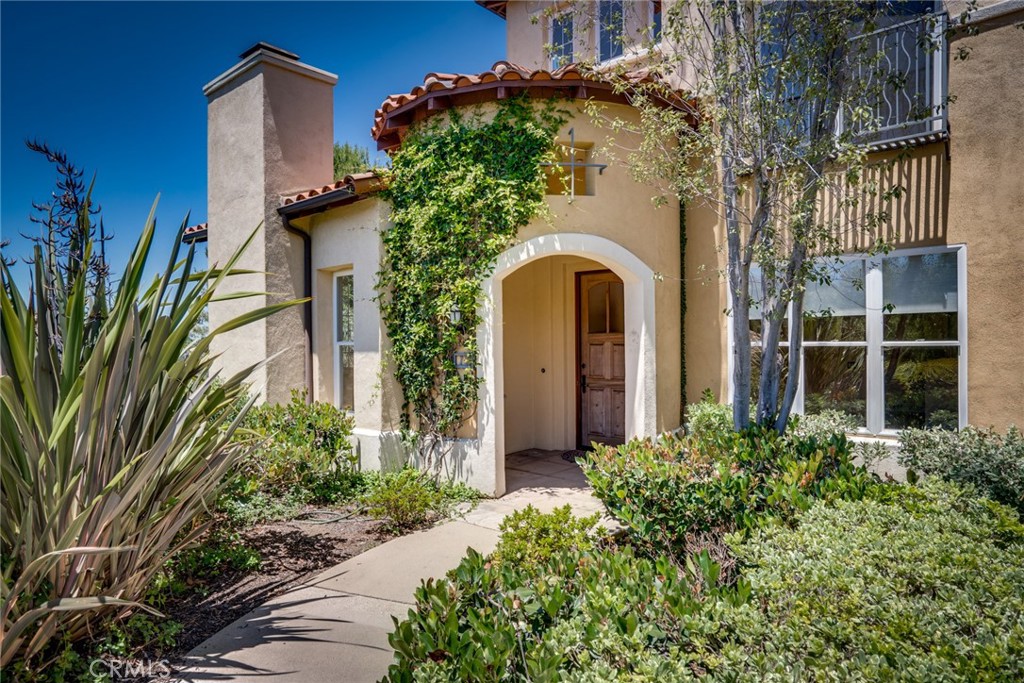 12 Savona Court