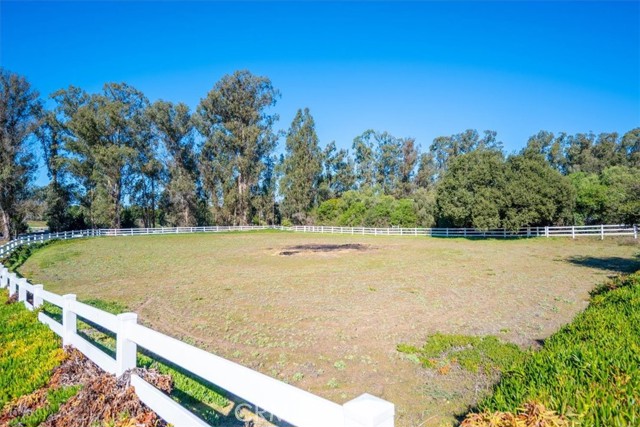 425 W El Campo Road, Arroyo Grande CA: https://media.crmls.org/medias/03069527-07a3-4056-9c0f-9dacad13b62f.jpg