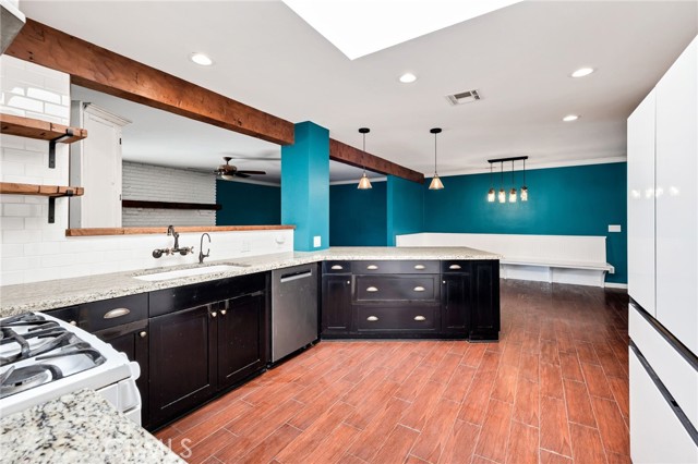 Detail Gallery Image 18 of 57 For 26655 Del Rosa, Hemet,  CA 92544 - 6 Beds | 3 Baths