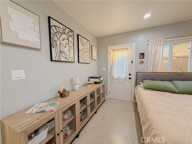 1935 W 36th Street, Los Angeles CA: https://media.crmls.org/medias/0307430e-38a1-4995-b43e-4fe2932ac86e.jpg