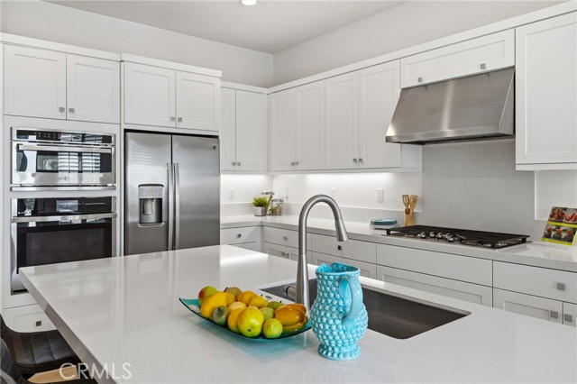 Detail Gallery Image 10 of 70 For 191 Sash, Irvine,  CA 92618 - 4 Beds | 3/1 Baths