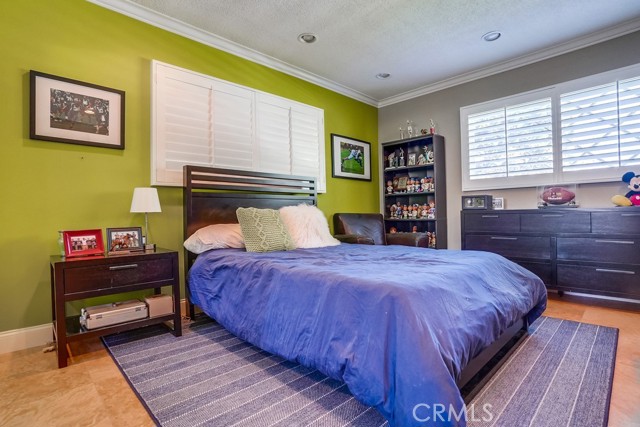 4 Saddlehorn Lane, Rolling Hills Estates, California 90274, 5 Bedrooms Bedrooms, ,4 BathroomsBathrooms,Residential,Sold,Saddlehorn,PV22070454