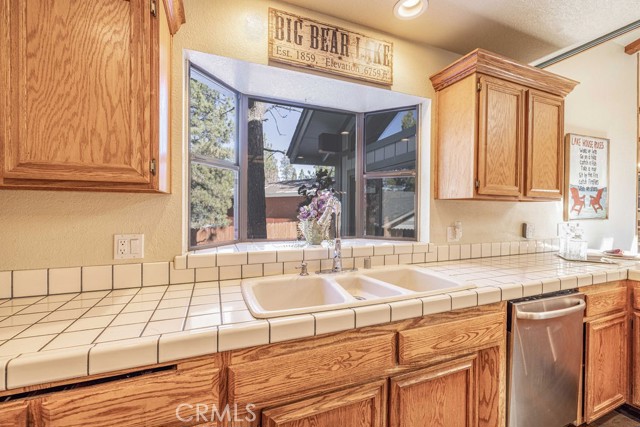 42756 Tannenbaum Platz, Big Bear Lake CA: https://media.crmls.org/medias/03097139-595c-4c18-9f24-fea5985bf652.jpg
