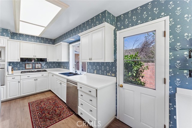 19302 Maynard Way, North Tustin CA: https://media.crmls.org/medias/030b1b6f-dad7-48fa-a914-31b3cc040f3e.jpg