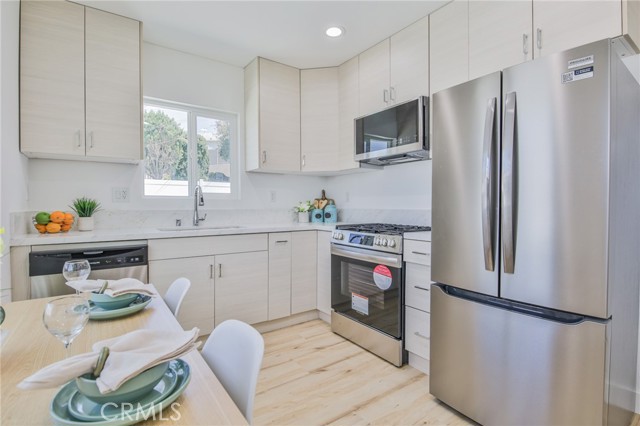 Detail Gallery Image 41 of 60 For 206 via Colusa, Redondo Beach,  CA 90277 - 4 Beds | 3 Baths