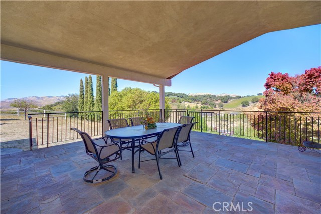 Detail Gallery Image 17 of 62 For 2139 Verde Canyon Rd, Arroyo Grande,  CA 93420 - 4 Beds | 3 Baths