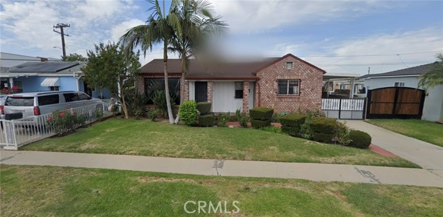 Detail Gallery Image 2 of 3 For 1805 N Central, Los Angeles,  CA 90059 - 4 Beds | 2 Baths