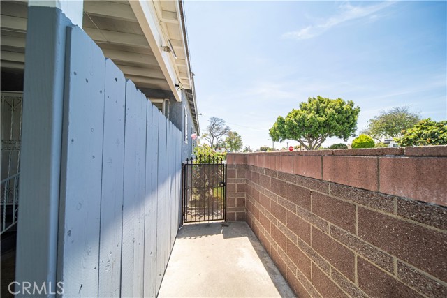 Detail Gallery Image 34 of 40 For 4701 Abbott Rd, Lynwood,  CA 90262 - 3 Beds | 2 Baths