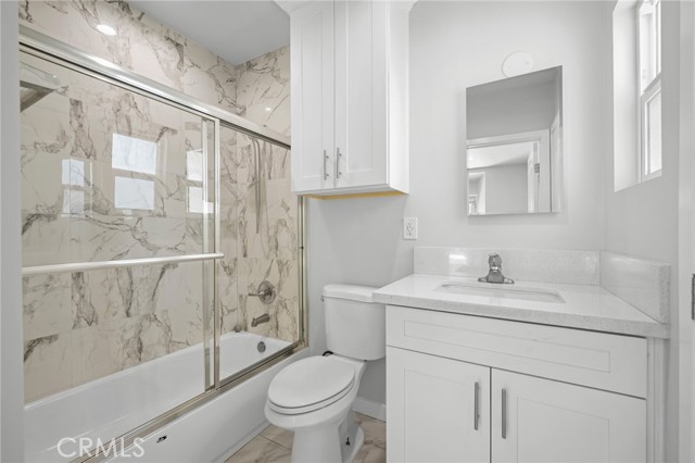 Detail Gallery Image 12 of 20 For 1159 Western Ave #a, Glendale,  CA 91201 - 2 Beds | 2 Baths