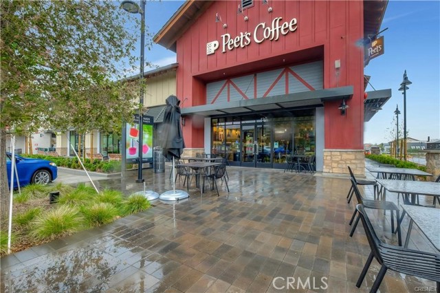 19538 Crystal Ridge Lane, Porter Ranch CA: https://media.crmls.org/medias/030e7069-2d02-4da3-b653-bb31d1d0187e.jpg
