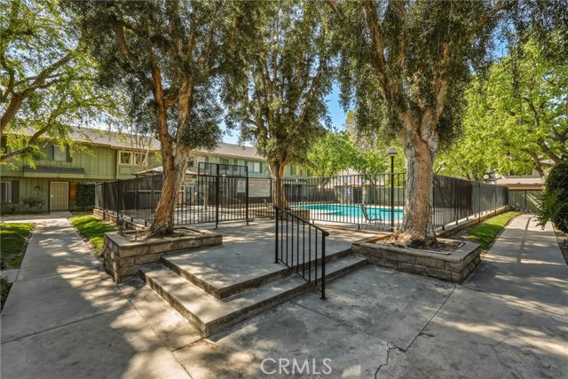 Detail Gallery Image 60 of 62 For 20120 Runnymede St #17,  Winnetka,  CA 91306 - 3 Beds | 2/1 Baths